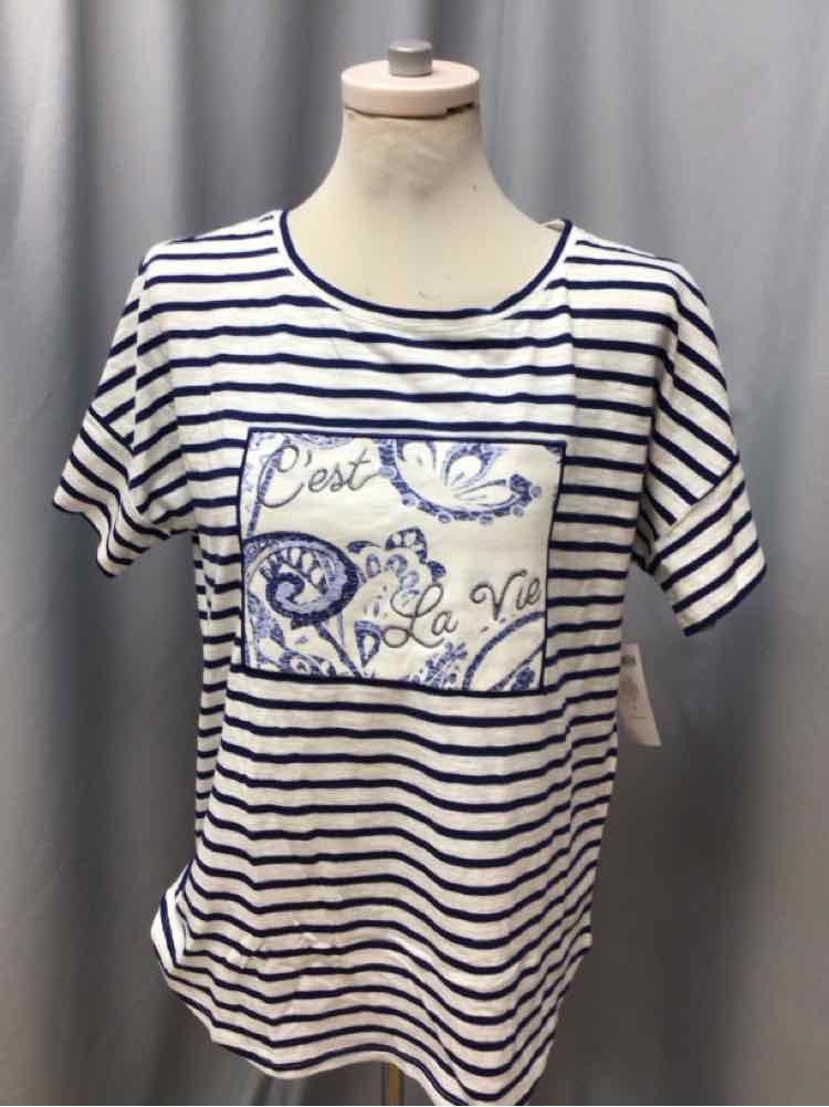 CHICOS SIZE MEDIUM Ladies TOP