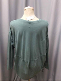 LULULEMON SIZE 10 Ladies EXERCISE