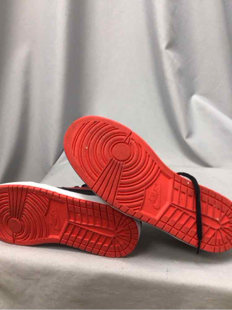 SIZE 10 AIR JORDAN Men's SHOES