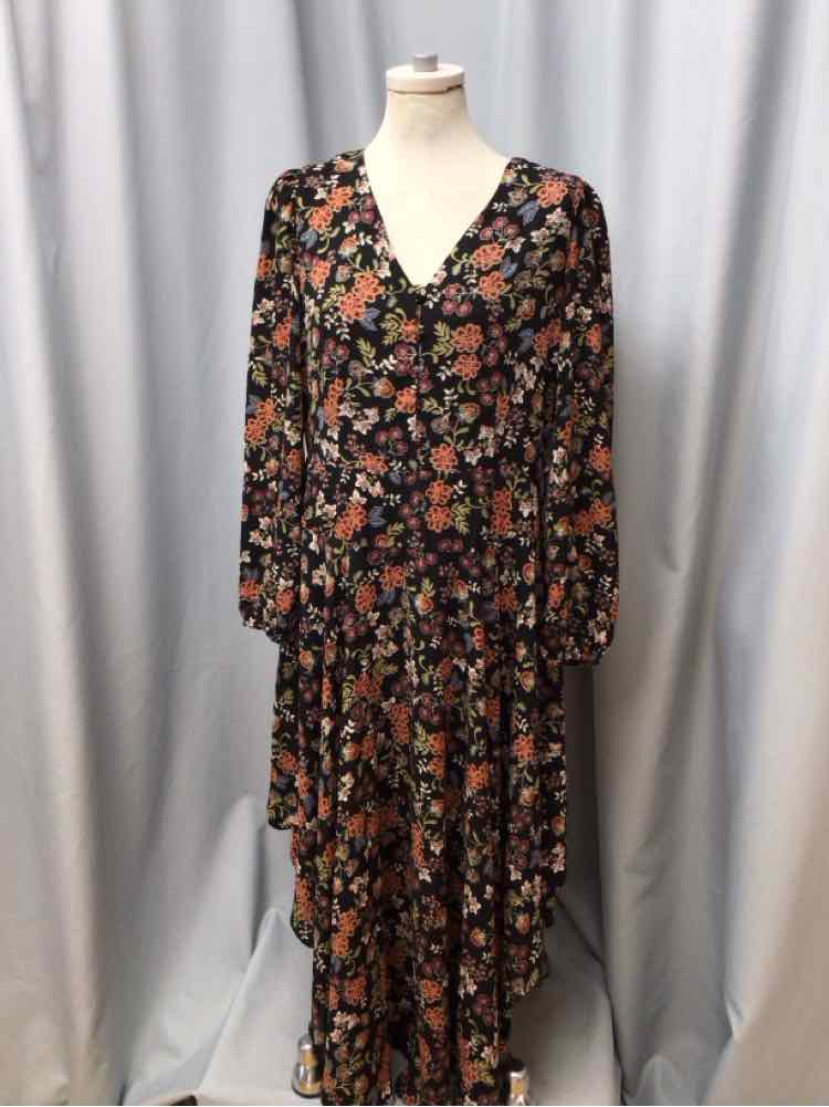 VINCE CAMUTO SIZE LARGE Ladies DRESS