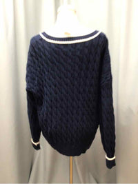 OLD NAVY SIZE MEDIUM Ladies TOP