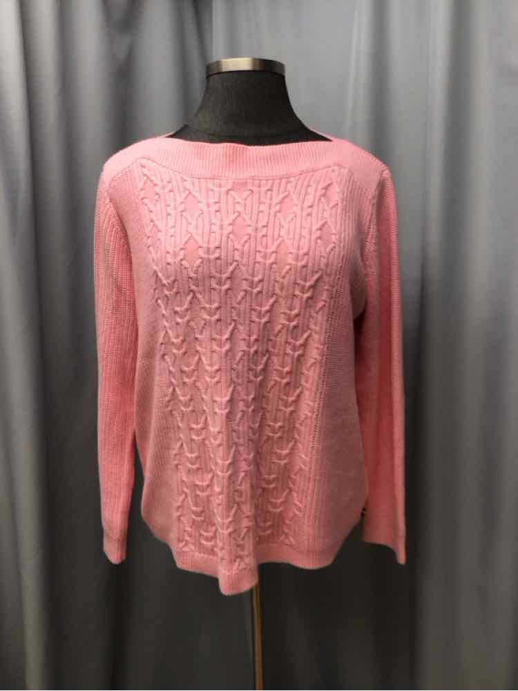 TOMMY HILFIGER SIZE XX LARGE Ladies TOP