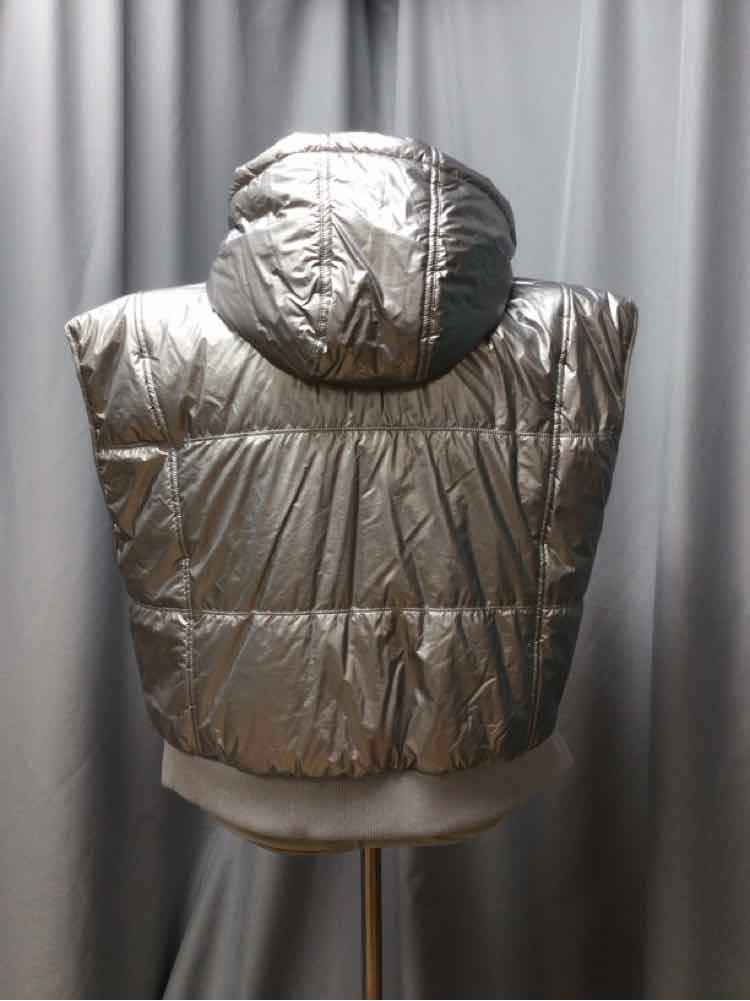 DAILY PRACTICE SIZE LARGE Ladies JACKET