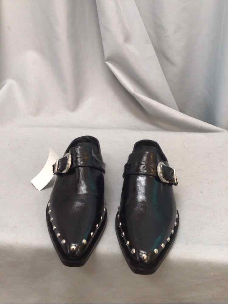 SHU SHOP SIZE 9 Ladies SHOES
