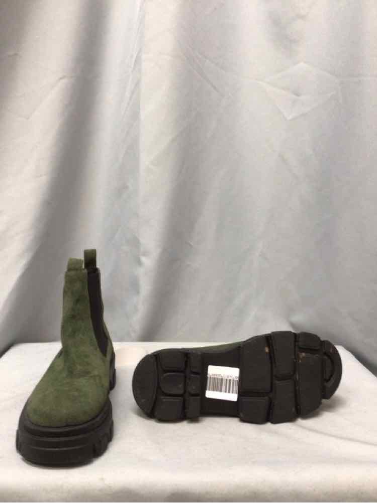 SIZE 39 Ladies SHOES