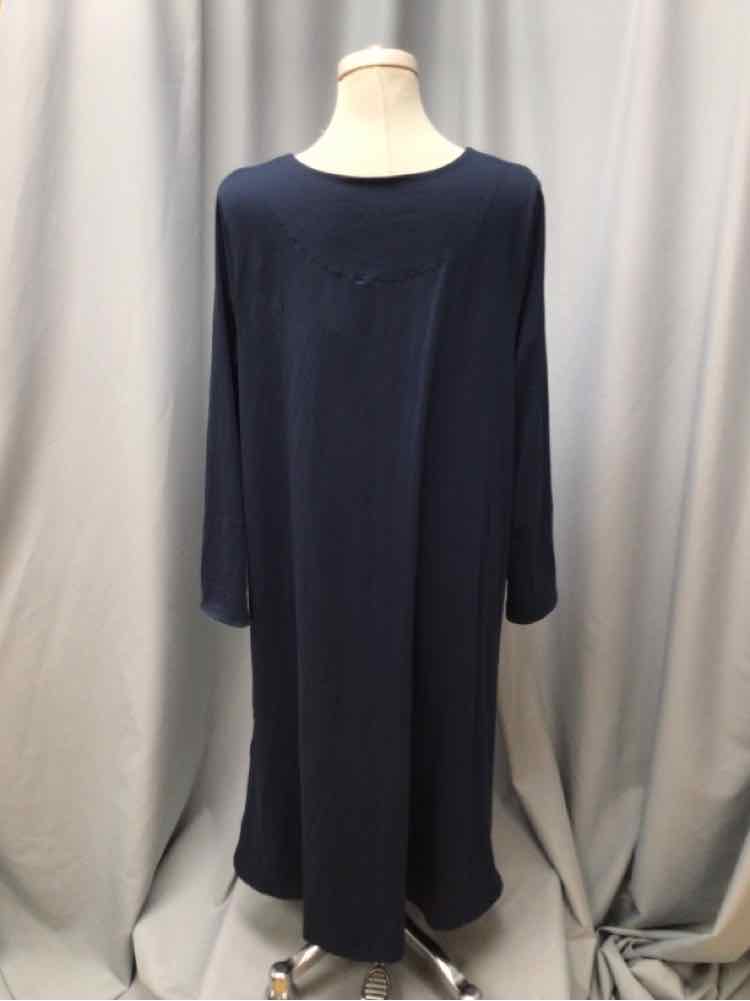 SIZE X LARGE Ladies DRESS