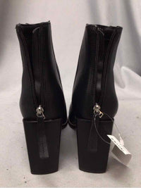 STEVE MADDEN SIZE 8 Ladies SHOES