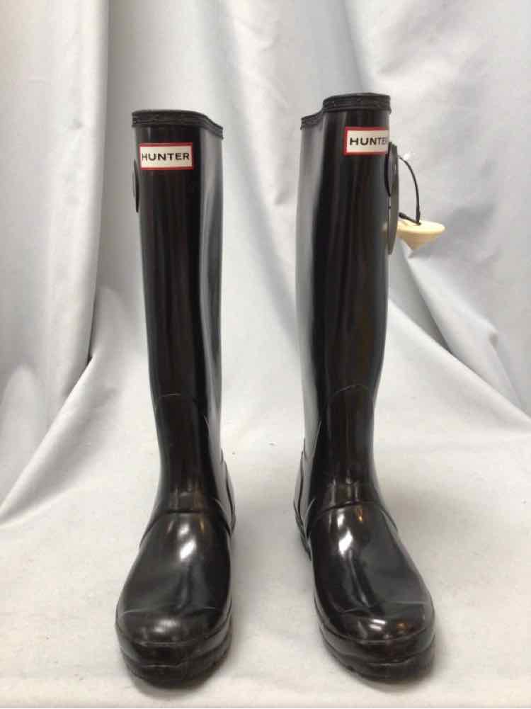 HUNTER SIZE 6 Ladies SHOES