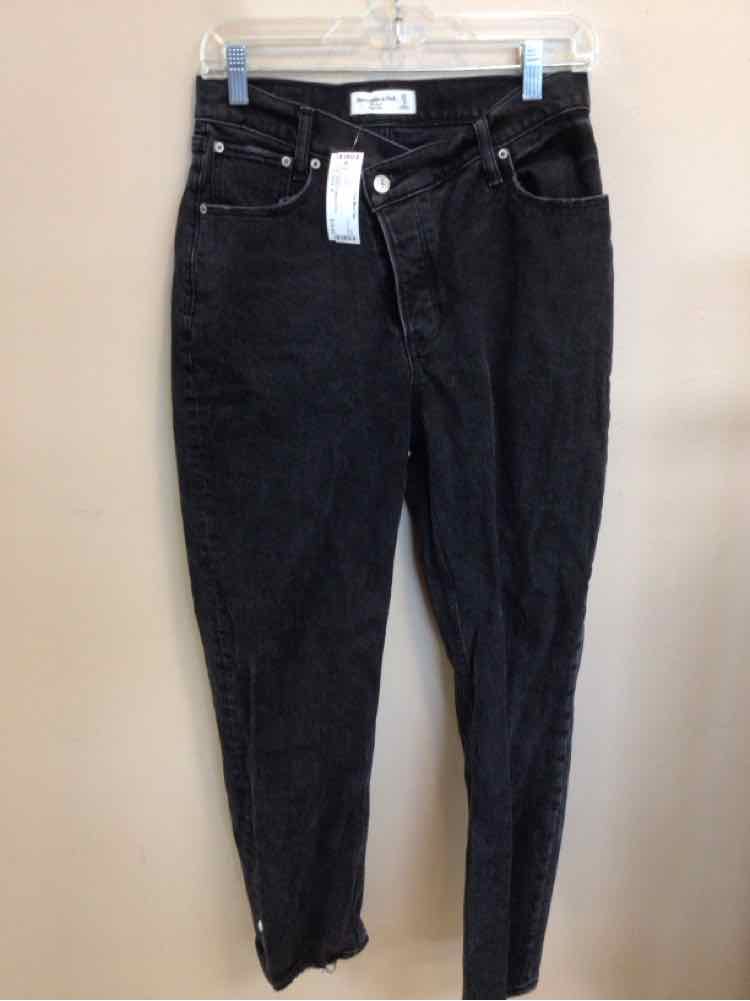 ABERCROMBIE & FITCH SIZE 4 Ladies JEANS