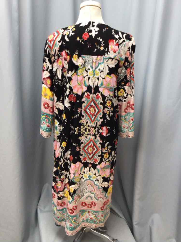 LOVE FIRE SIZE LRG/XLRG Ladies BLOUSE