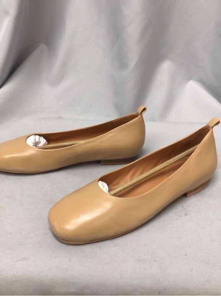 SOFTWALK SIZE 11 Ladies SHOES