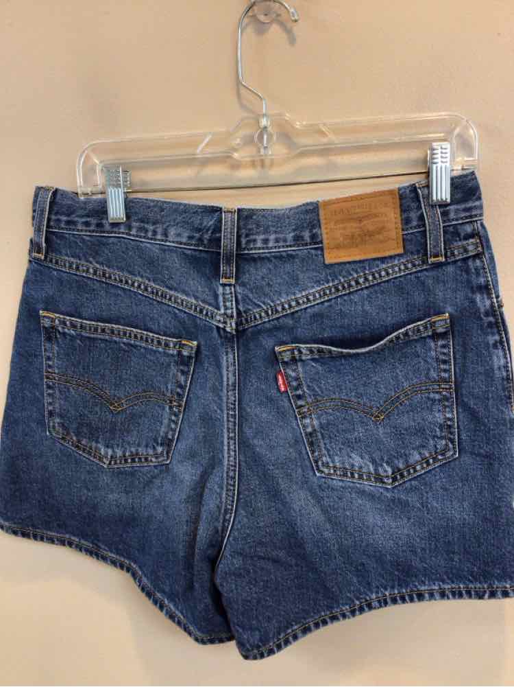 LEVI STRAUSS & CO SIZE 29 Ladies SHORTS