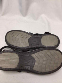 BAREFOOT DREAMS SIZE 10 Ladies SHOES