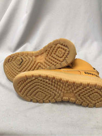 NIKE SIZE 8 1/2 Ladies SHOES