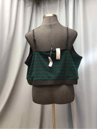 TORRID SIZE 6 X Ladies TOP