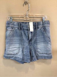 M JEANS SIZE 4 Ladies SHORTS