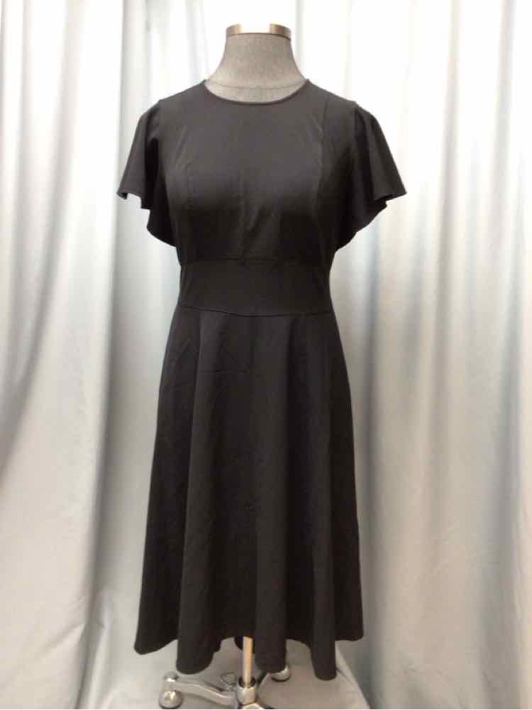 LANE BRYANT SIZE 18 Ladies DRESS