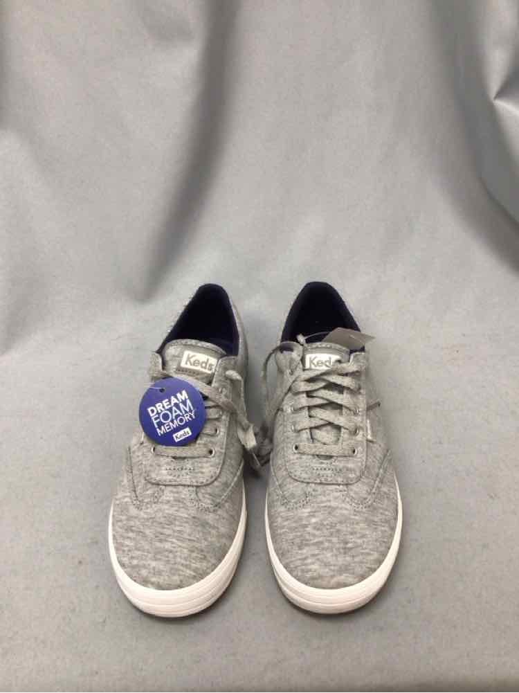 KEDS SIZE 7 Ladies SHOES