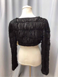 AKIRA SIZE LARGE Ladies BLOUSE