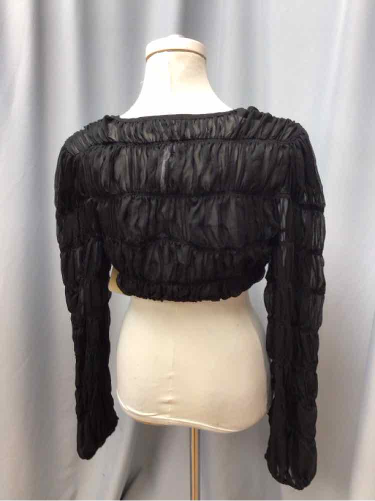 AKIRA SIZE LARGE Ladies BLOUSE