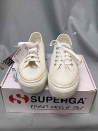SUPERGA SIZE 6 Ladies SHOES