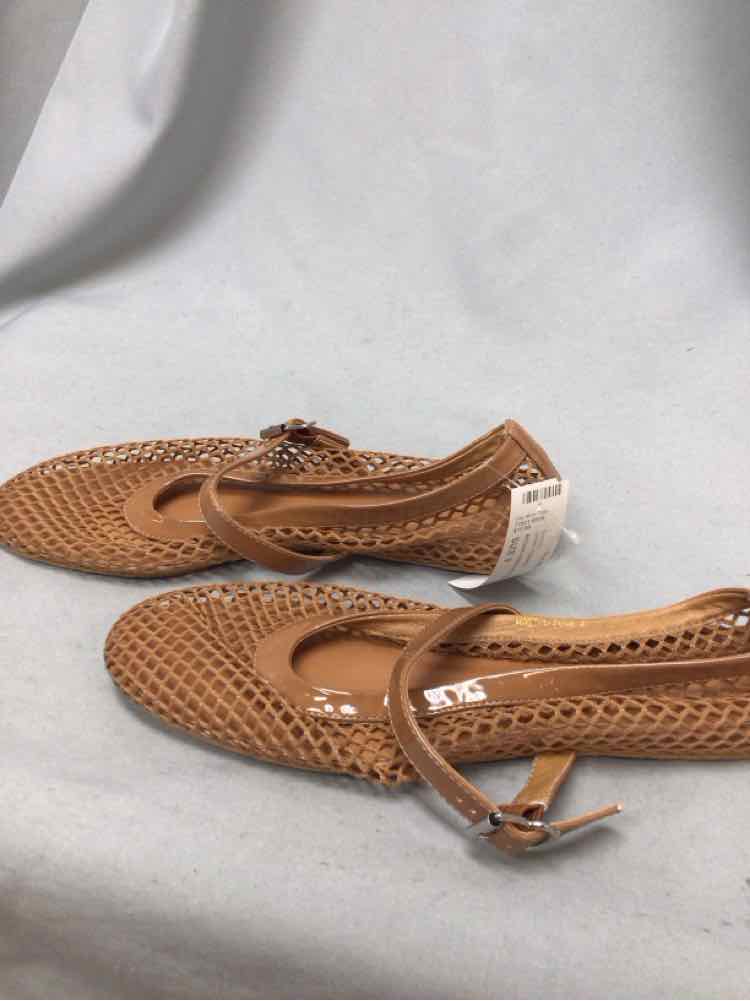 SIZE 9 Ladies SHOES
