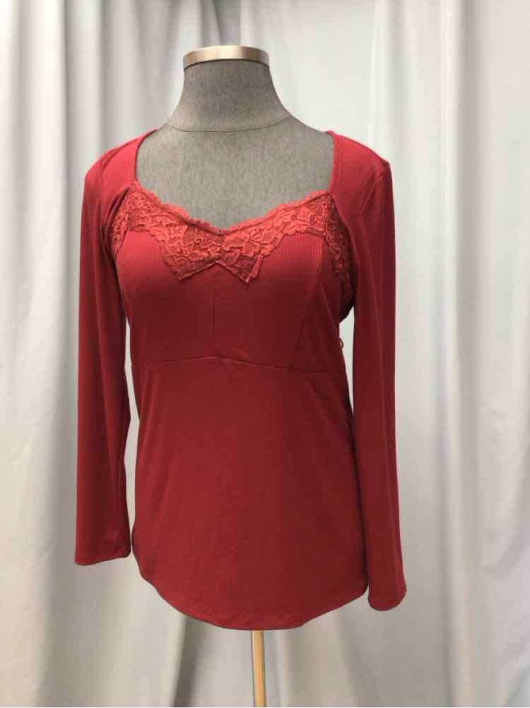 TORRID SIZE 2 X Ladies TOP