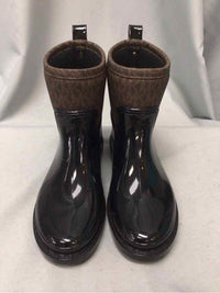 MICHAEL KORS SIZE 6 Ladies SHOES