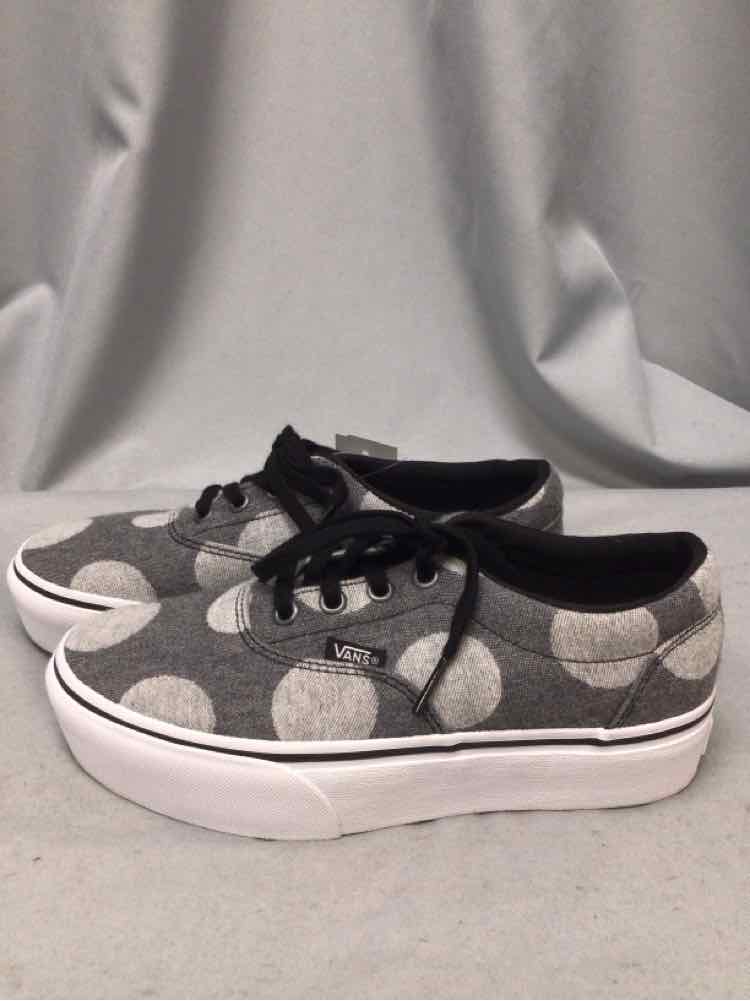 VANS SIZE 5 1/2 Ladies SHOES