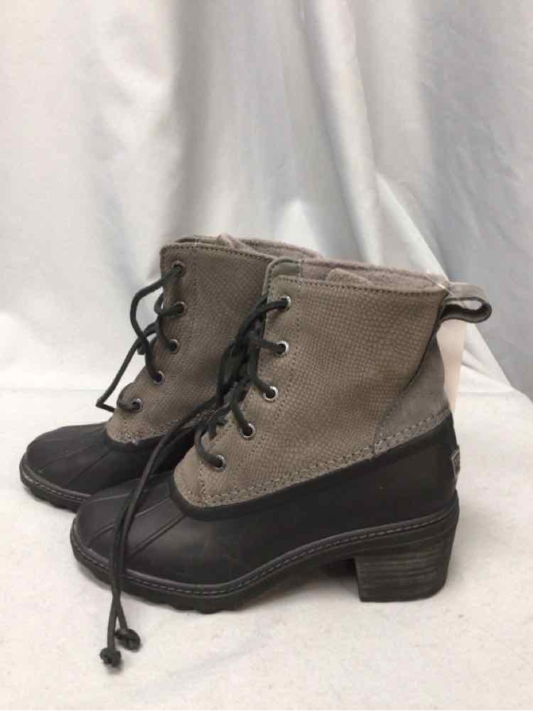 SPERRY SIZE 6 1/2 Ladies SHOES
