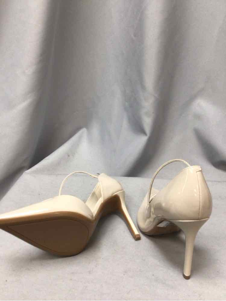 CALVIN KLEIN SIZE 8 1/2 Ladies SHOES