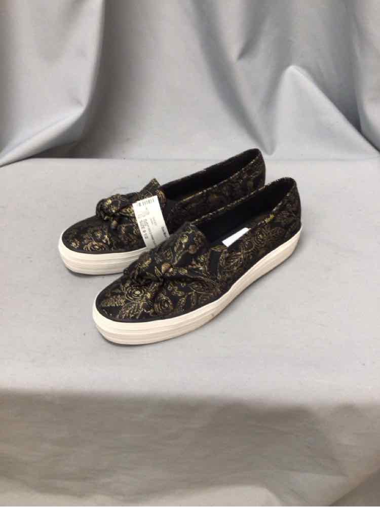 KEDS SIZE 9 1/2 Ladies SHOES