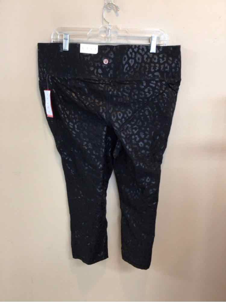 LIVI SIZE 18/20 Ladies EXERCISE
