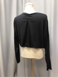 HALARA SIZE LARGE Ladies TOP