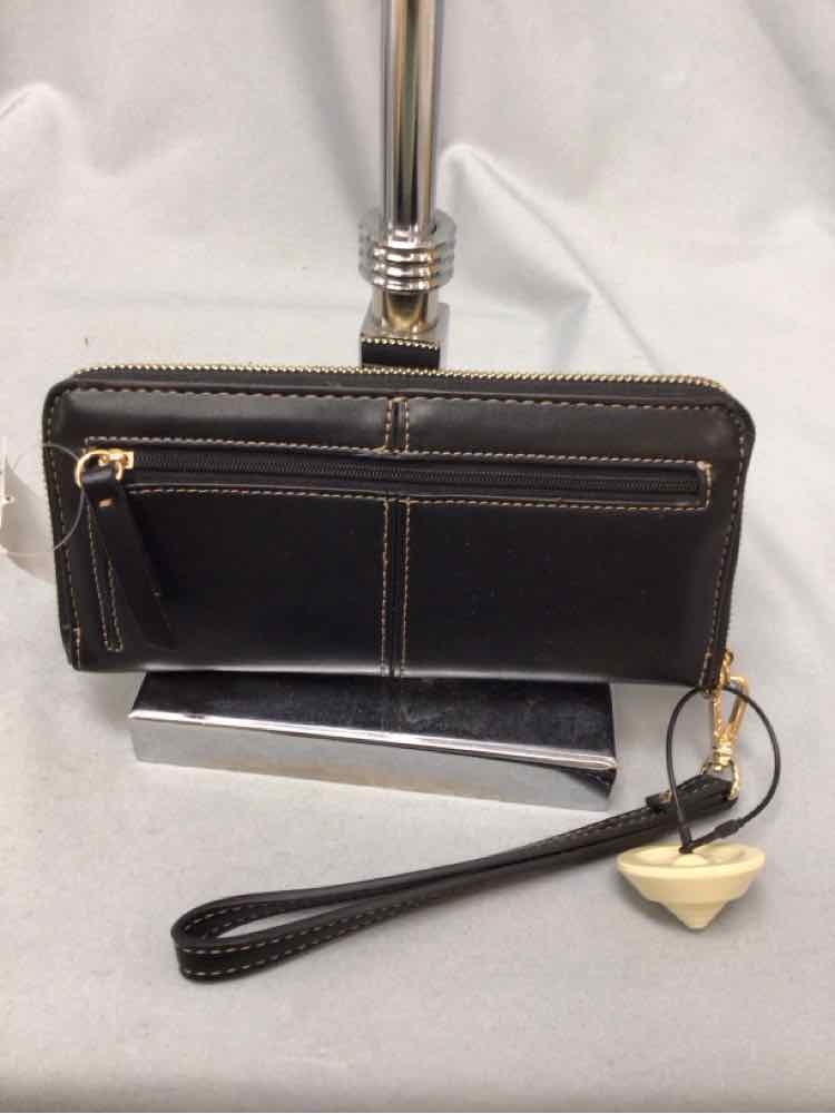 NINE WEST SIZE Ladies BAG