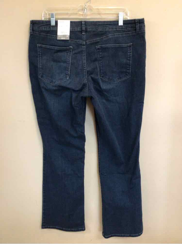 STYLE & CO SIZE 16 Ladies JEANS