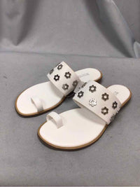 MICHAEL KORS SIZE 6 Ladies SHOES