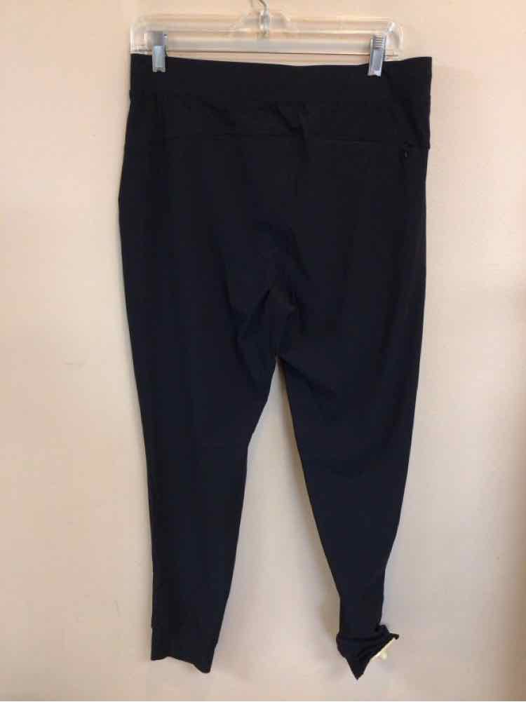 SIZE MEDIUM GREYSON Men's PANTS