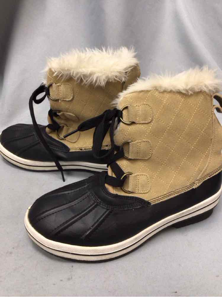 SIZE 8 Ladies SHOES
