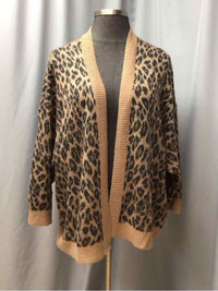 TORRID SIZE 4 X Ladies TOP