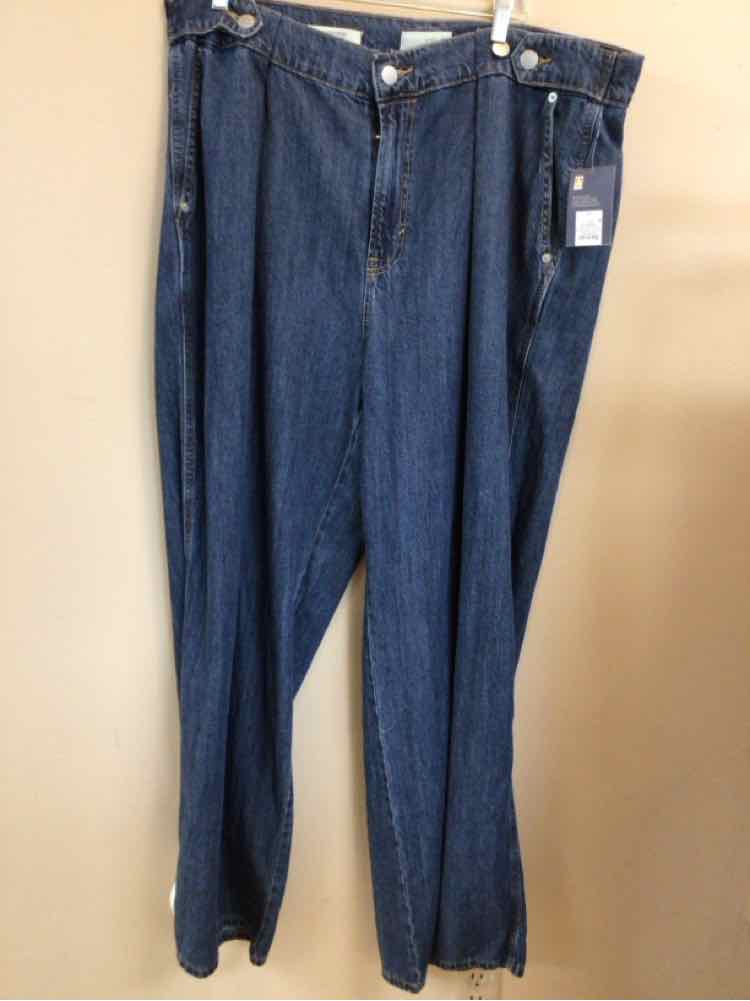 UNIVERSAL THREAD SIZE 17 Ladies JEANS