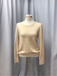 BANANA REPUBLIC SIZE MEDIUM Ladies TOP