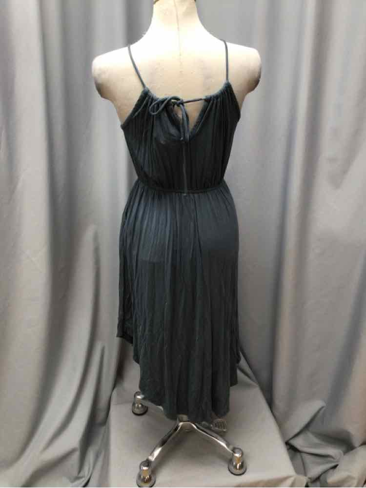 FINAL TOUCH SIZE SMALL Ladies DRESS