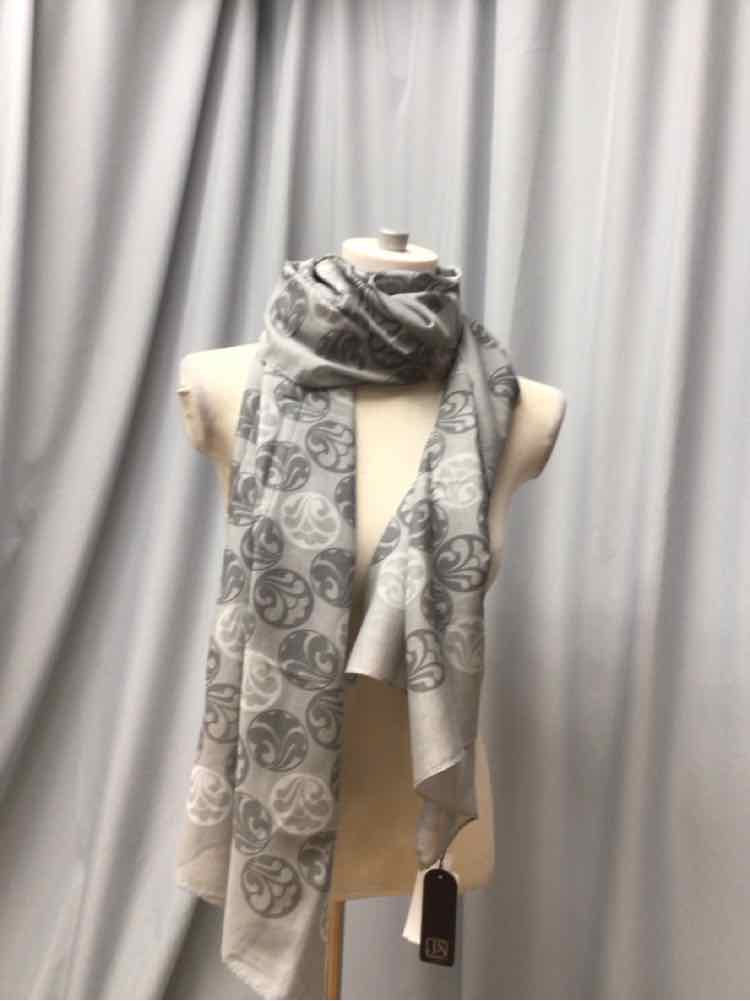 JIM SHORE Ladies SCARF