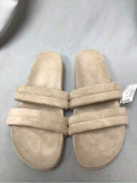 VARLEY SIZE 8 Ladies SHOES