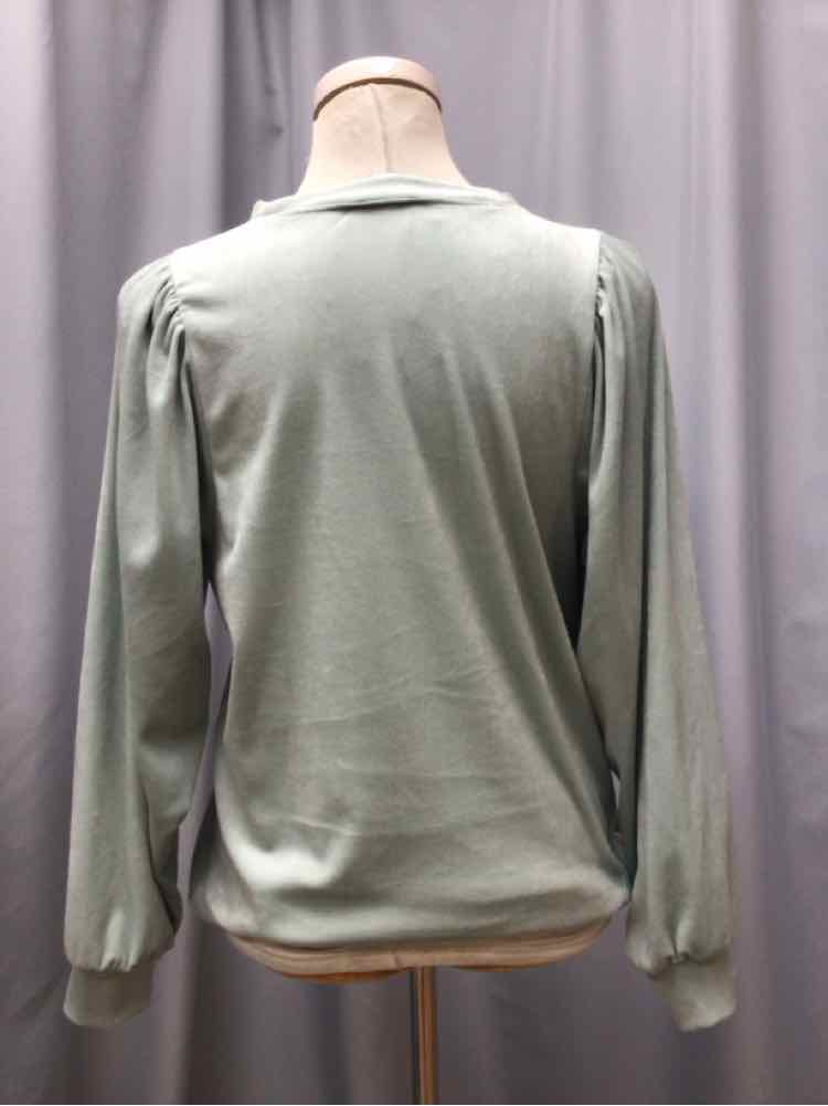 LOFT SIZE SMALL PET Ladies TOP