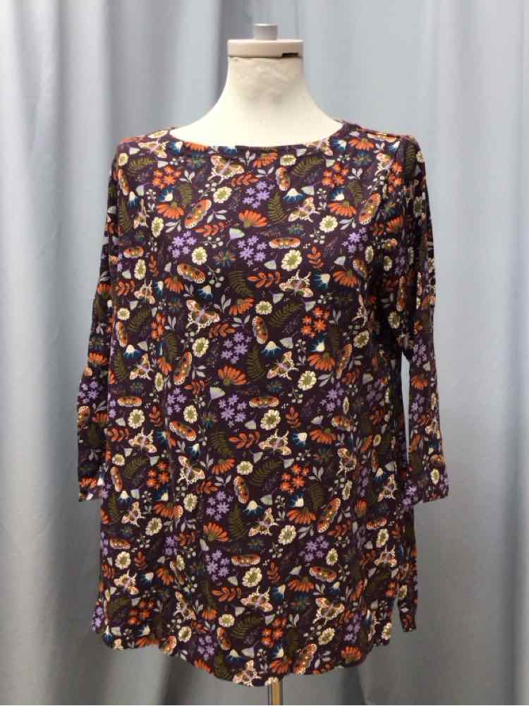 DULUTH SIZE X LARGE Ladies TOP