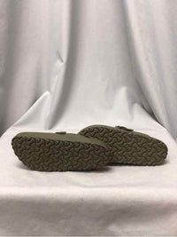BIRKENSTOCKS SIZE 7 Ladies SHOES