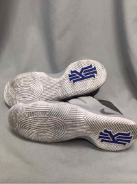 SIZE 10 NIKE Men's SHOES