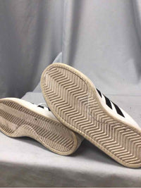 ADIDAS SIZE 8 Ladies SHOES